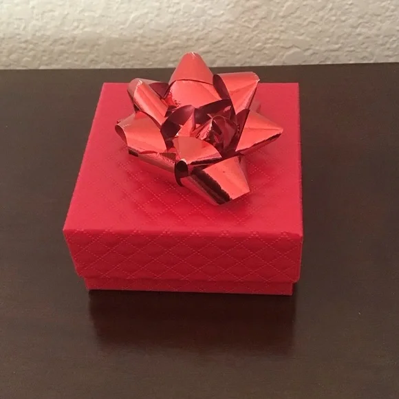 🎁 Tory Burch Logo Charm Link Chain necklace - Picture 4 of 4